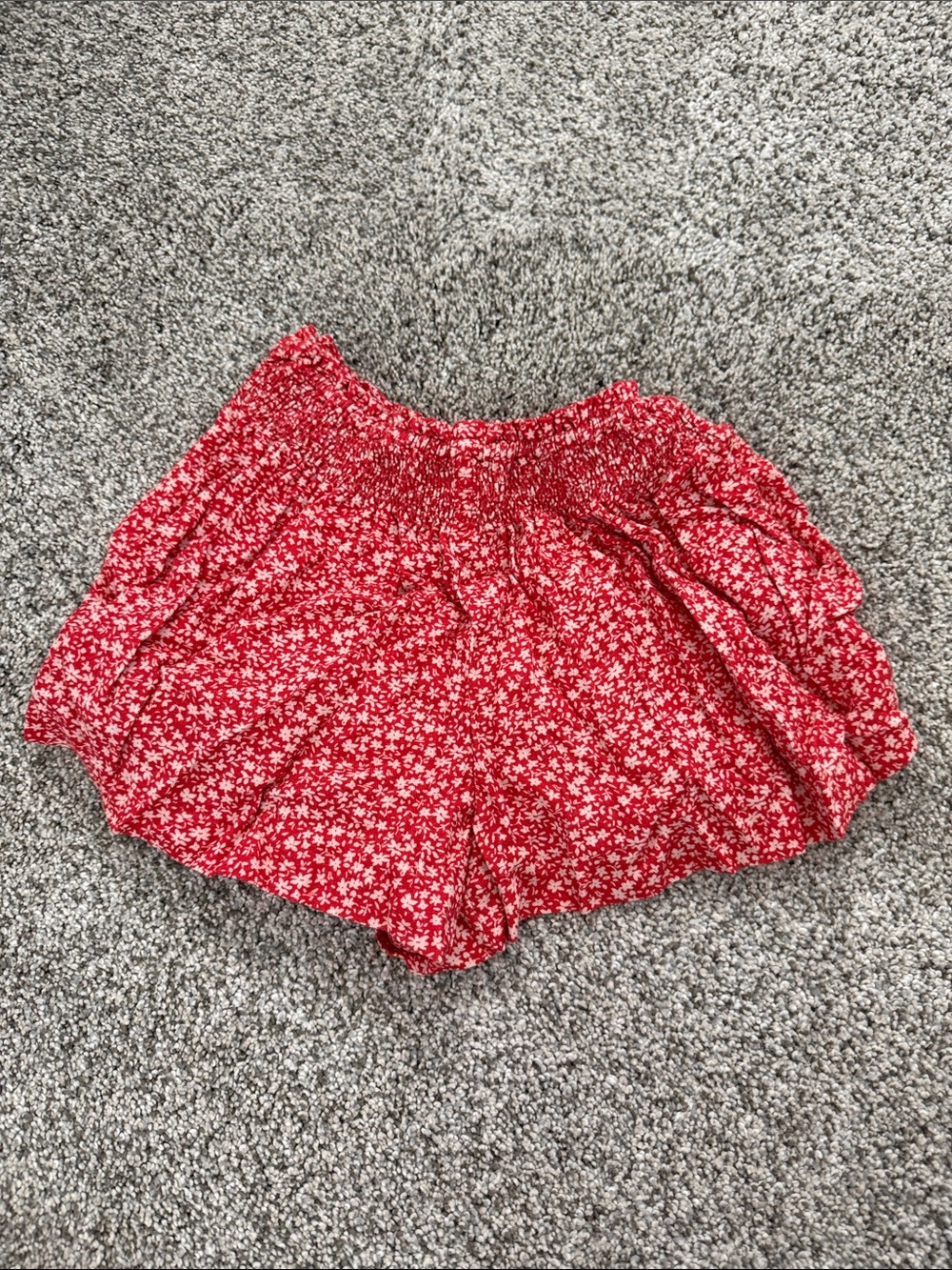 NWT Zara 18-24 Red Floral Smocked-Waist Shorts